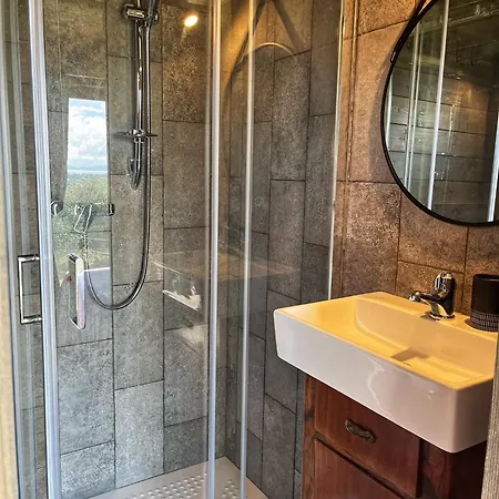 Agriturismo Annibale Farm stay